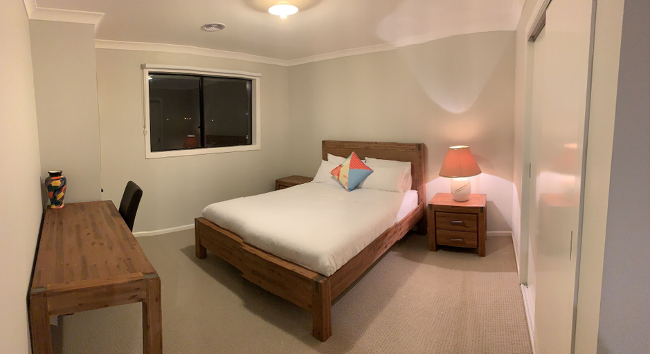 Bedroom 2, Apple House Truganina, Melbourne