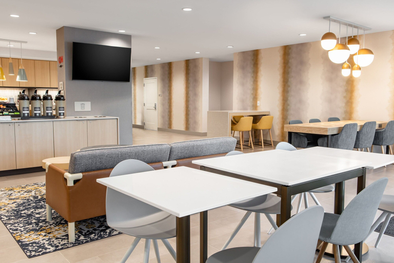 Food & Drinks 4, TownePlace Suites by Marriott Madison West/Middleton, Dane