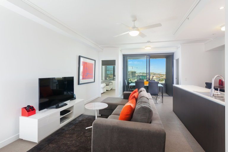 Keeping Cool on Connor, Fortitude Valley