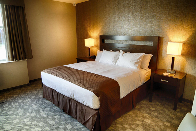 Bedroom 2, Doubletree By Hilton Lawrenceburg, Dearborn