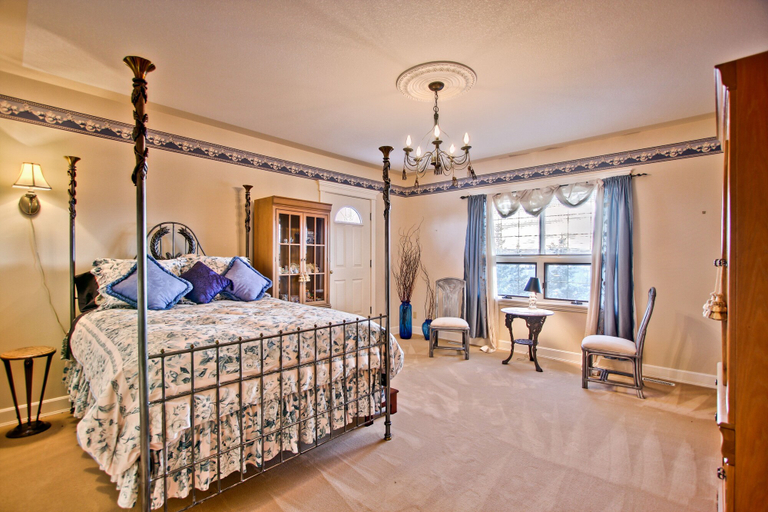 Bedroom 2, Ghost Lake Manor House, Division No. 6