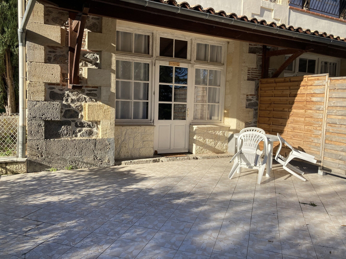 Exterior & Views 2, Orangerie du Château Marith, Lot-et-Garonne
