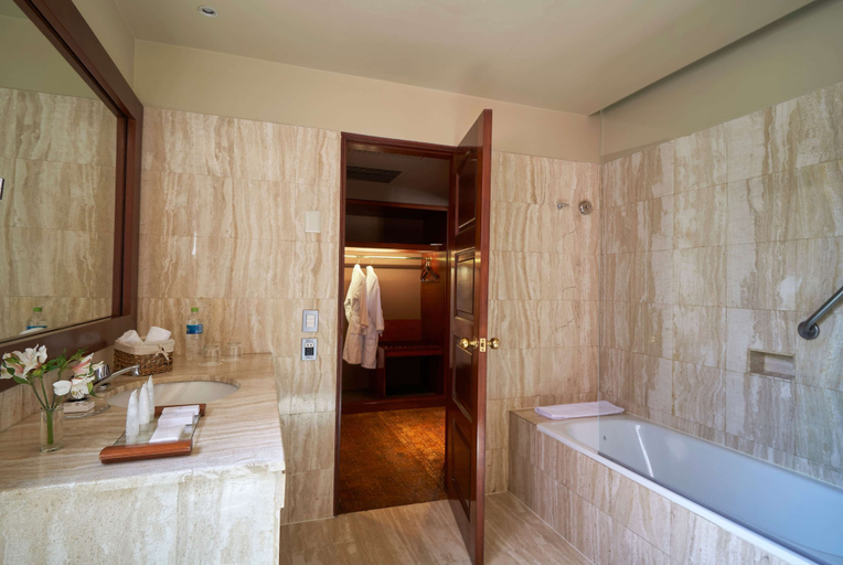 Bathroom 5, Wyndham Costa del Sol Arequipa, Arequipa
