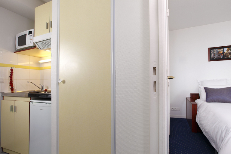 Bedroom 3, Appart'City Classic Clermont Ferrand Centre, Puy-de-Dôme