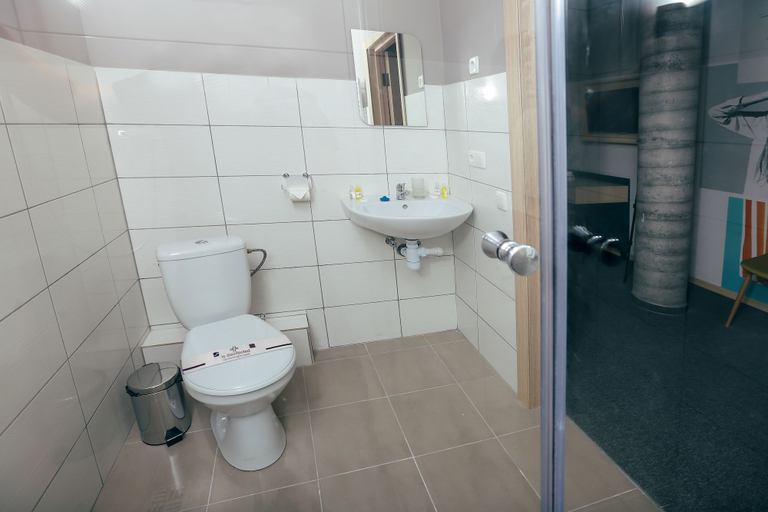 Bathroom 3, Jam Hotel Lviv Hnatyka, L'vivs'ka