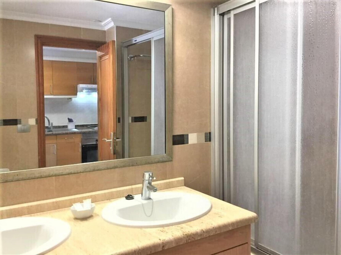 Bathroom 5, Ona Beverly Hills Suites, Santa Cruz de Tenerife