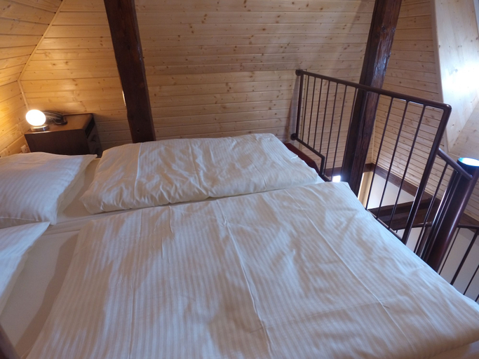 Bedroom 3, Hotel Europa, Liptovský Mikuláš