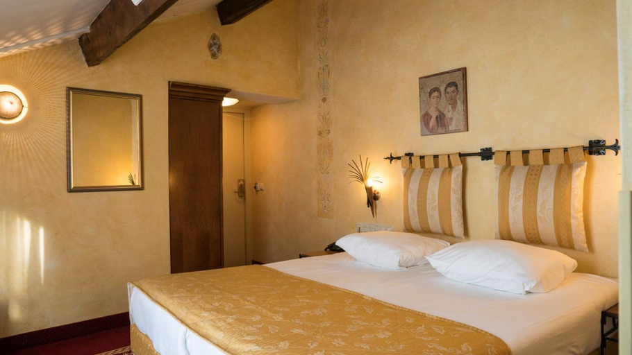 Bedroom 2, Hotel Botticelli, Maastricht