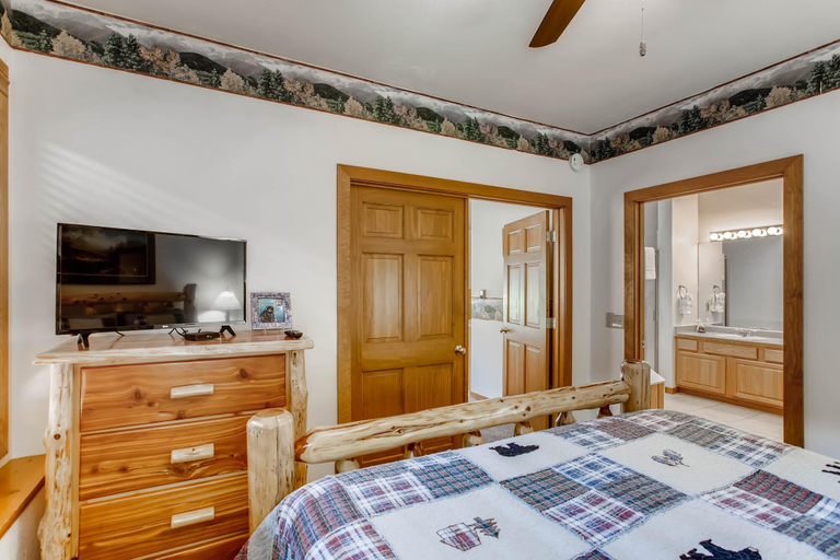 Bedroom 4, Black Canyon Inn Unit B1/2, Larimer