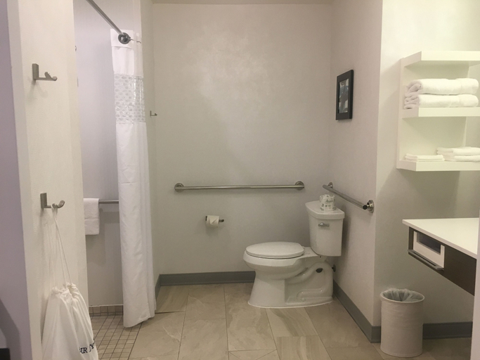 Bathroom 4, Hampton Inn & Suites Dallas-The Colony, TX, Denton