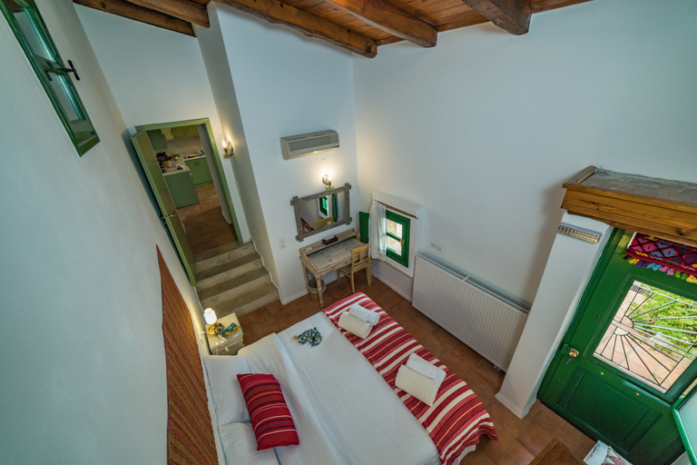Bedroom 3, Villa Archanes, Crete
