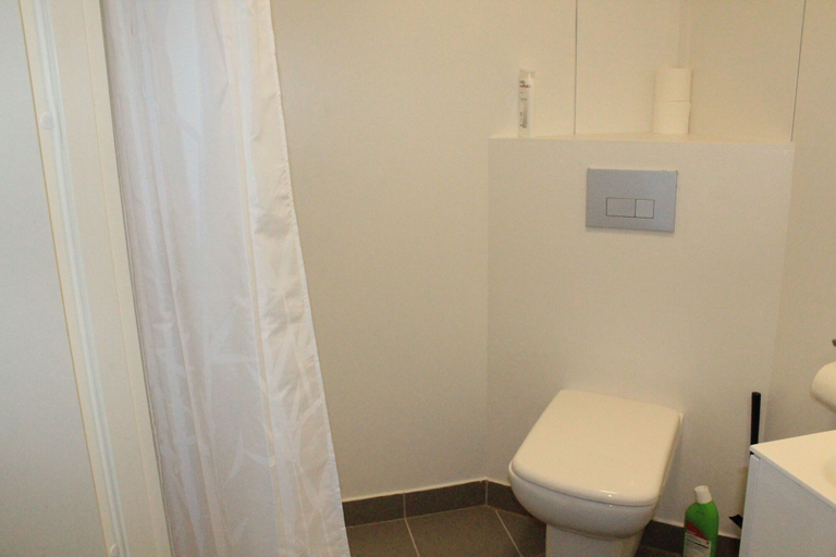 Bathroom 4, Motel Poppelvej, Herning