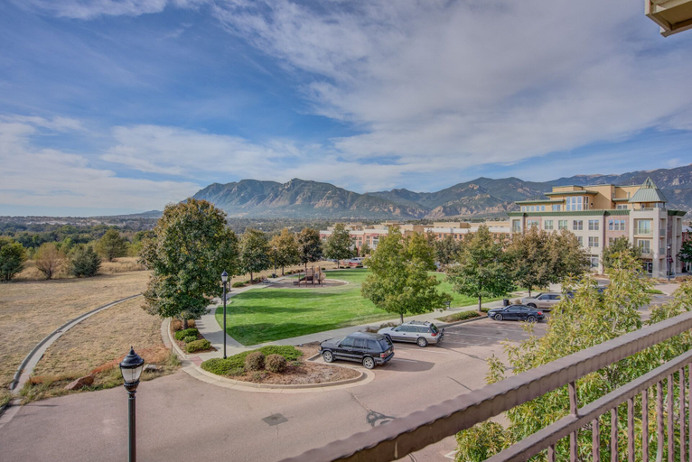 Others 5, Urban Practicality! 3 Beds, Patios & Dog Friendly, El Paso