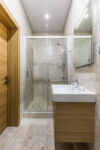 Bathroom 4, Sowa House, Gelendzhik gorsovet