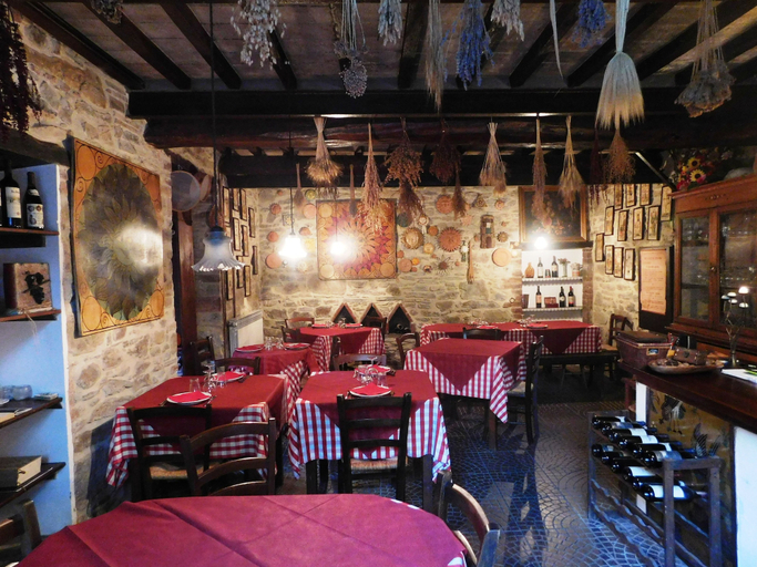 Food & Drinks 4, Borgo Cenaioli, Perugia