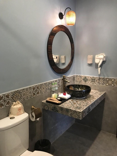 Bathroom, Maison D'Hoian Home Resort, Da Nang