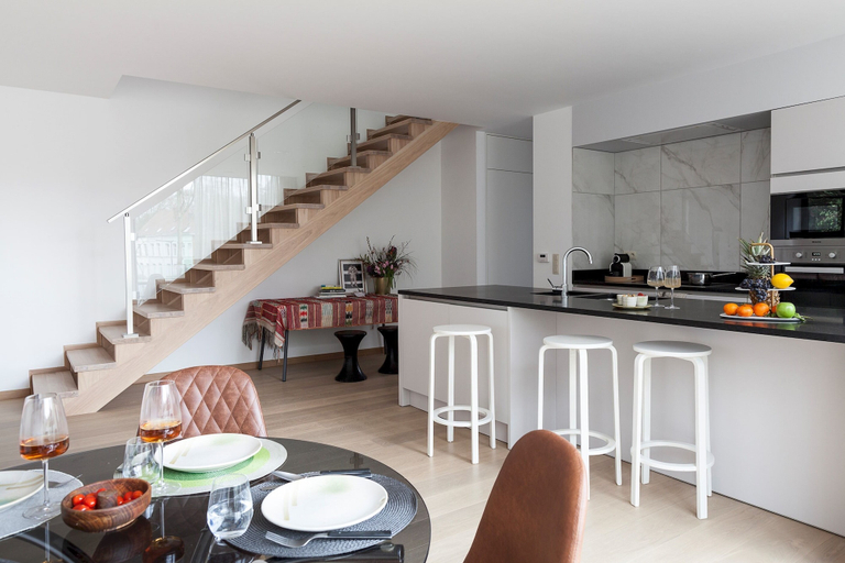 Others 5, Unit 2 - Modern Smart Home Duplex With Free Parking, Bruxelles