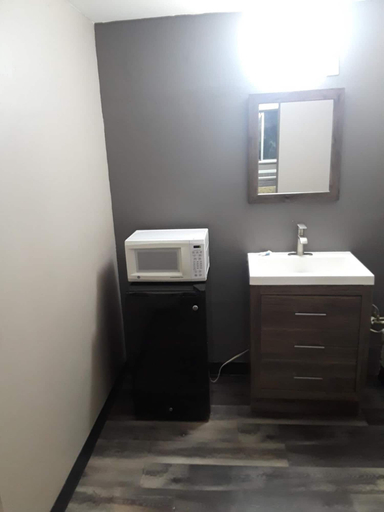 Bathroom 3, Tourist Inn, Atlantic