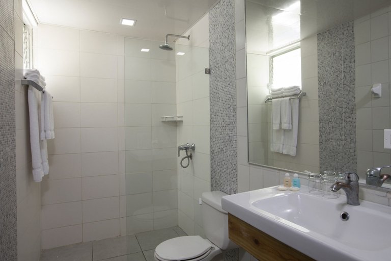 Bathroom 4, whala! boca chica - All inclusive, Boca Chica
