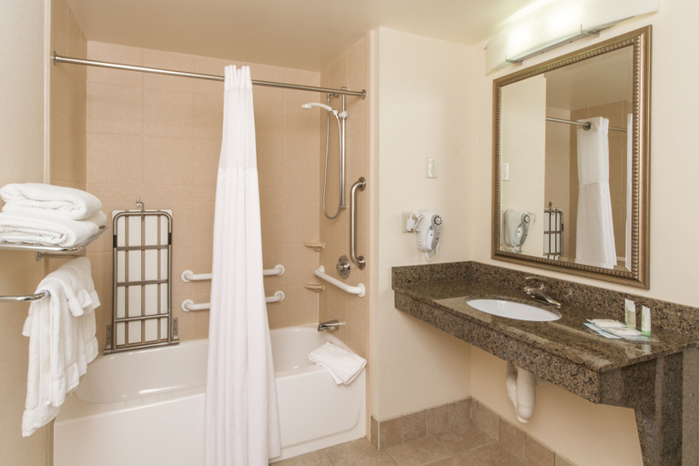 Bathroom 3, Staybridge Suites West Seneca by IHG, Erie