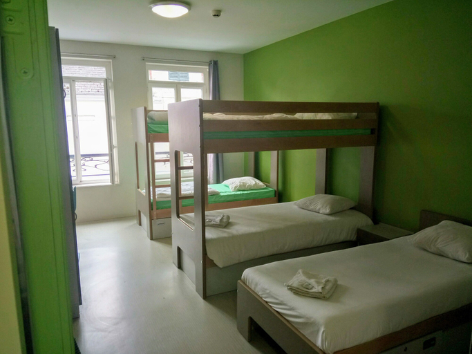 Bedroom 3, L'Auberge des Remparts, Somme