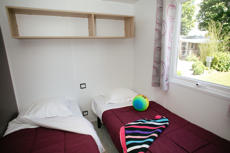 Bedroom 3, Camping Saint Michel, Manche