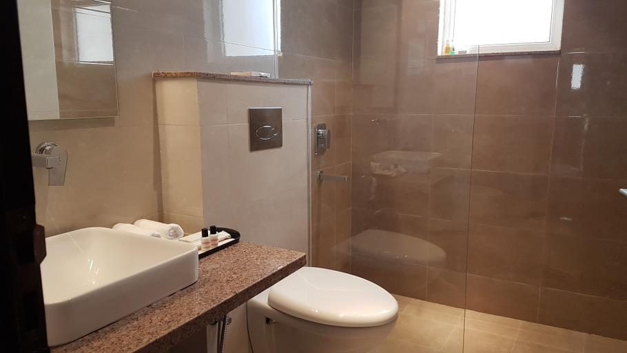 Bathroom 4, Hotel Sumaditya, Jaipur