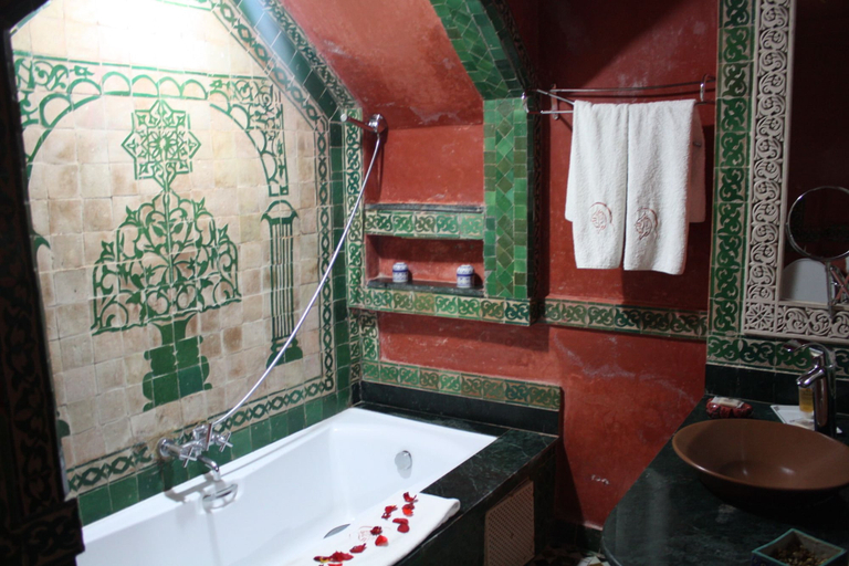 Bathroom 4, Riad Arabesque, Fès