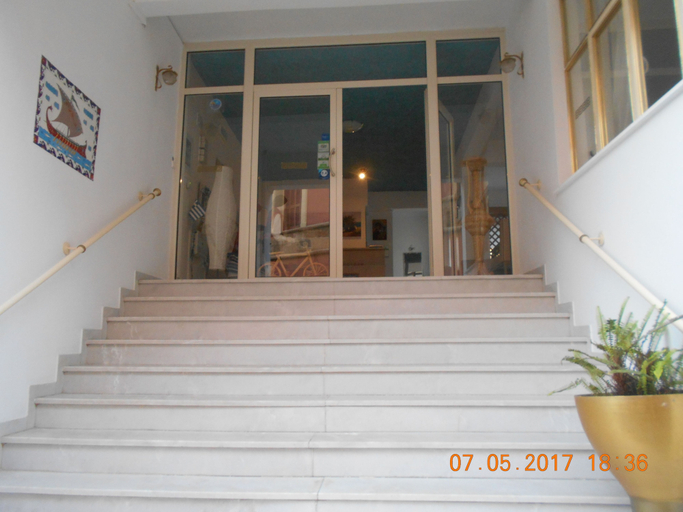 Others 4, Florida Hotel, South Aegean
