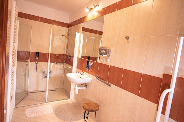 Bathroom 3, Penzion Staré časy, Vsetín
