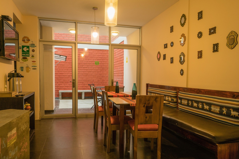 Food & Drinks 5, Wasi Airport Lima B&B, Callao