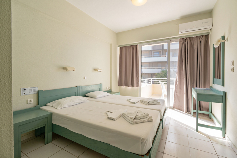 Bedroom 2, Ostria Studios, Crete