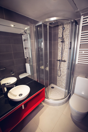 Bathroom 4, Timhotel Paris Gare de l'Est, Paris
