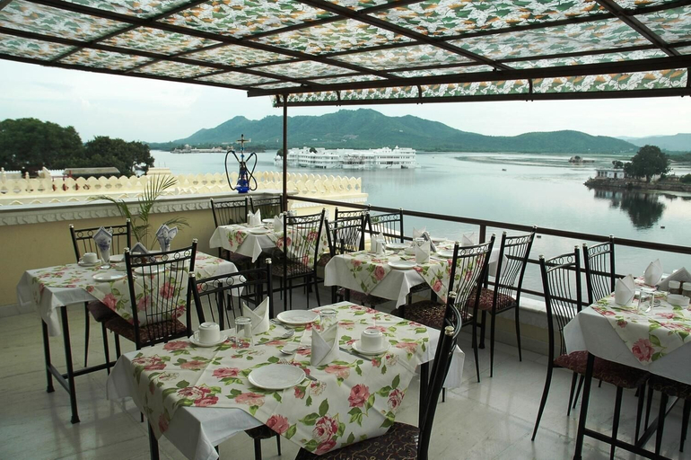 Food & Drinks 5, Hotel Raj Niwas, Udaipur