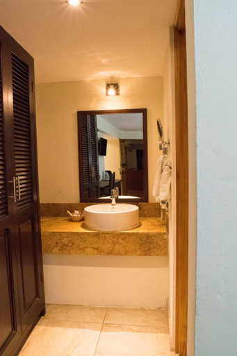 Bathroom 5, Plaza Magnolias Suites, San Cristóbal de las Casas