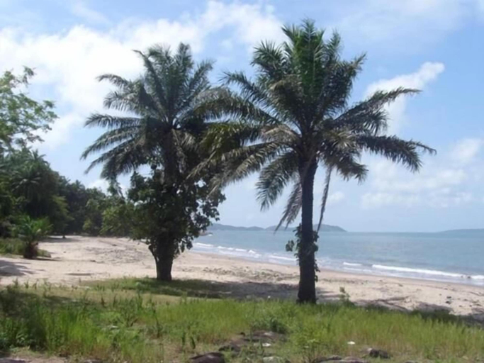 Others 5, HAKABA, Conakry