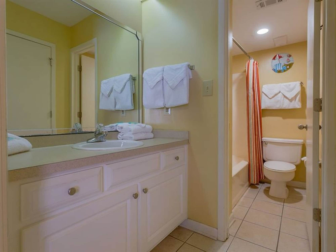 Bathroom 4, The Whaler 4B by Meyer Vacation Rentals, Baldwin