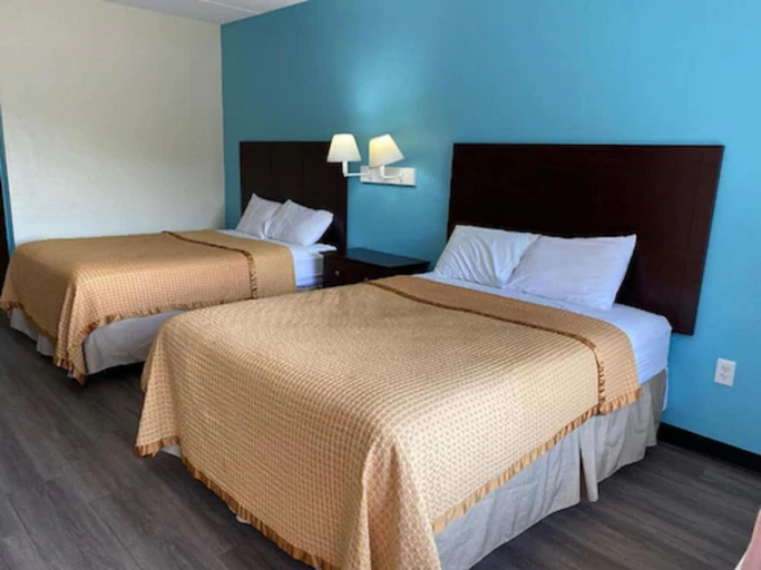 Bedroom 5, Havelock Inn & Suites, Craven