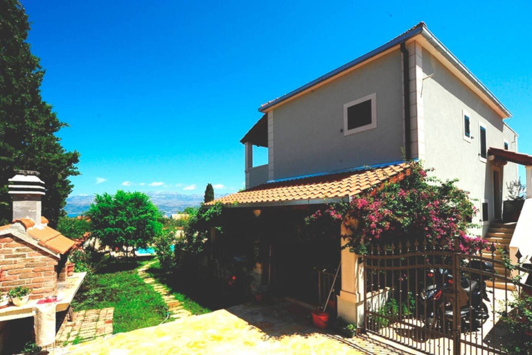 Exterior & Views 2, 4 Bed Villa Sleeps 9 - Pool, Pets, Garden, Parking, Supetar