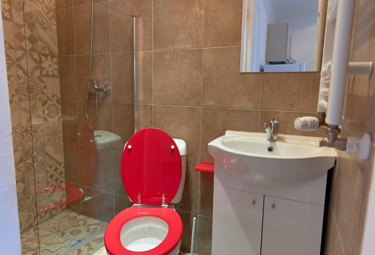 Bathroom 4, Stanford Aparthotel Gara de Nord, Municipiul Bucuresti