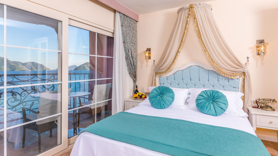 Bedroom 4, Kahveci Alibey Hotel, Marmaris