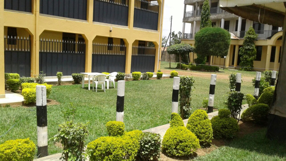 Others 5, Camunya Hotel Ugunja, Ugunja