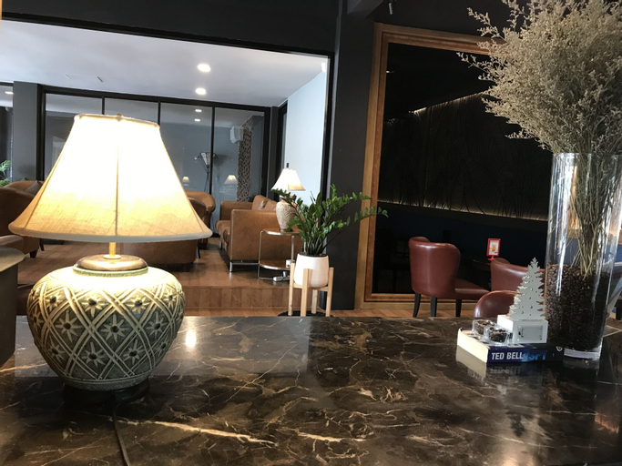 Food & Drinks 5, The Bedrooms Boutique Hotel, Wattana