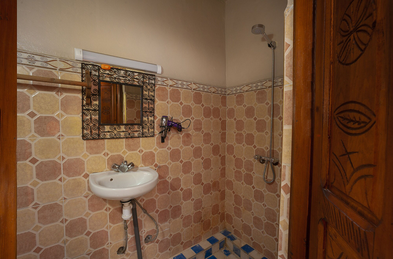 Bathroom 4, Dar Adrar, Al Haouz