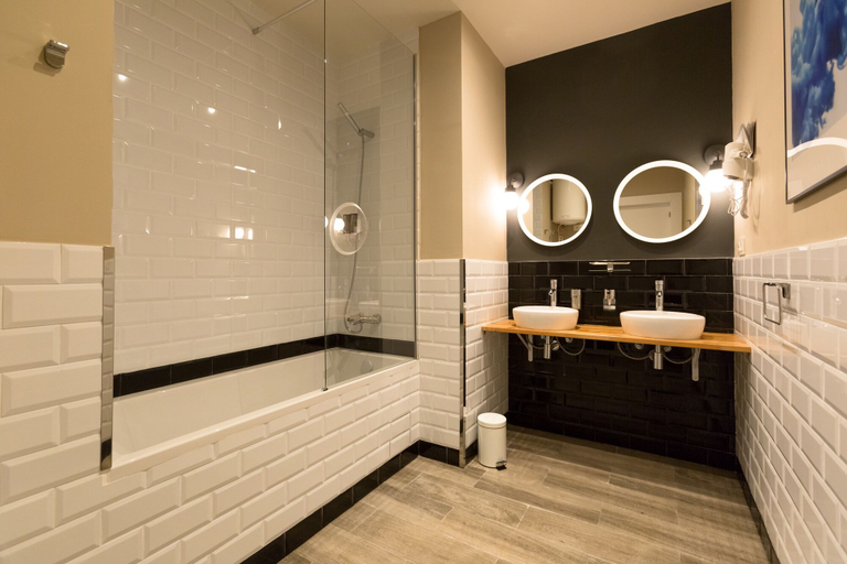 Bathroom 4, Hostal 12 El Campello, Alicante