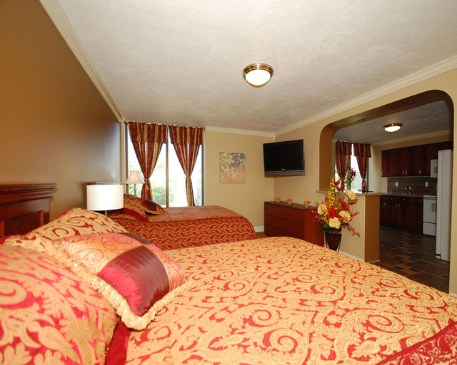 Bedroom 3, Super 8 By Wyndham Meadowlands, Bergen