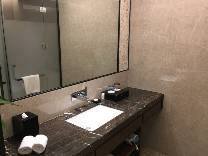 Bathroom 3, Ramada Huizhou South, Huizhou