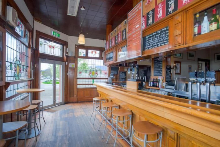 Food & Drinks 4, Holgate Brewhouse At Keatings Hotel, Macedon Ranges Bal