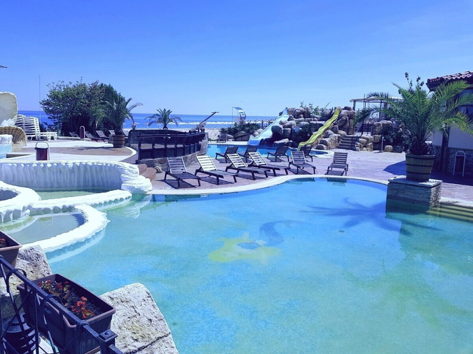 Sport & Beauty, 1-st Line Izvora Hotel Golden Sands, Varna
