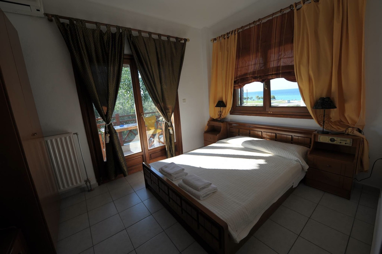 Bedroom 2, Hotel Papanikolaou, Central Macedonia